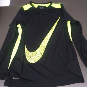 Boys Nike Dri Fit Long Sleeve Shirt Size Large